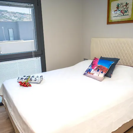 Yeni Henry's Little Cozy 2