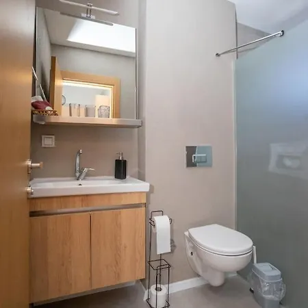 Apartment Yeni Henry's Little Cozy 2